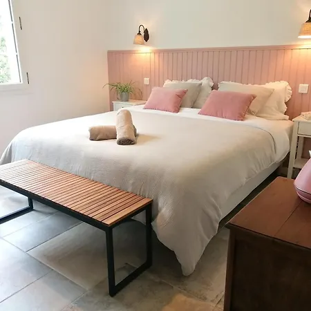 Entre 2 Mers - Charming Bed & Breakfast *